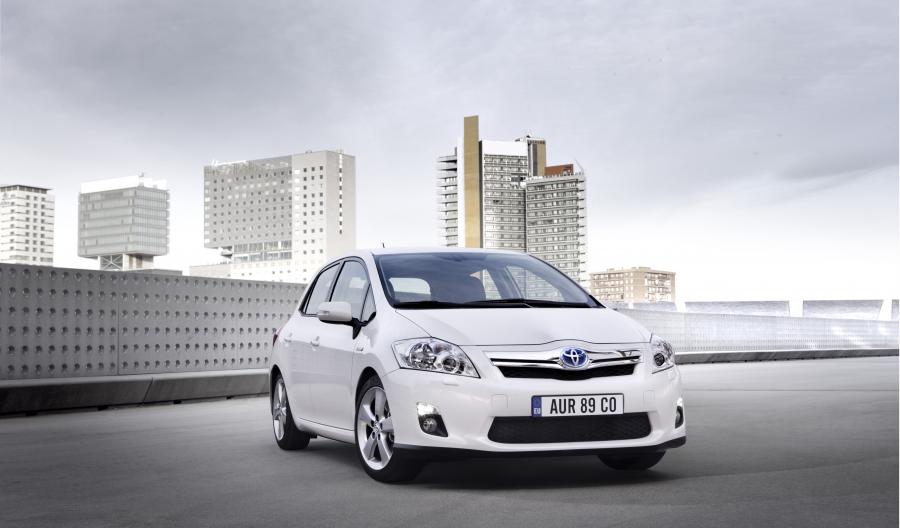  Toyota Auris HSD 2010 года  (фото 61 из 111)